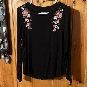 3/$20 🦋 Aeropostale Seriously Soft Perfect Crew Neck Long Sleeve Shirt